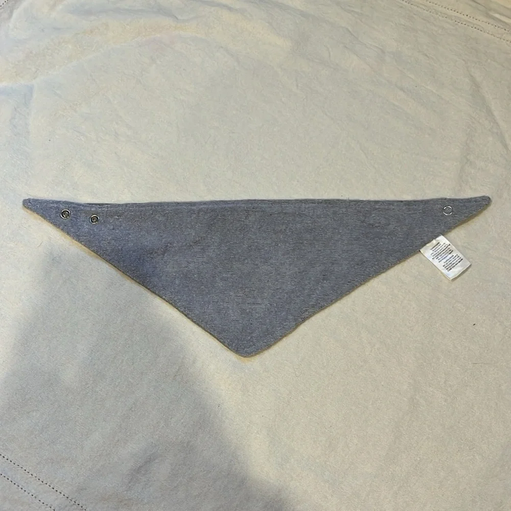 Swiggles Bib